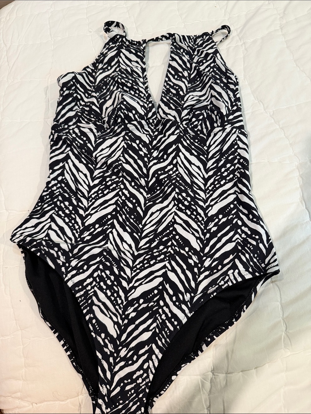 Women’s Black & White Zebra Print One-Piece Swimsuit